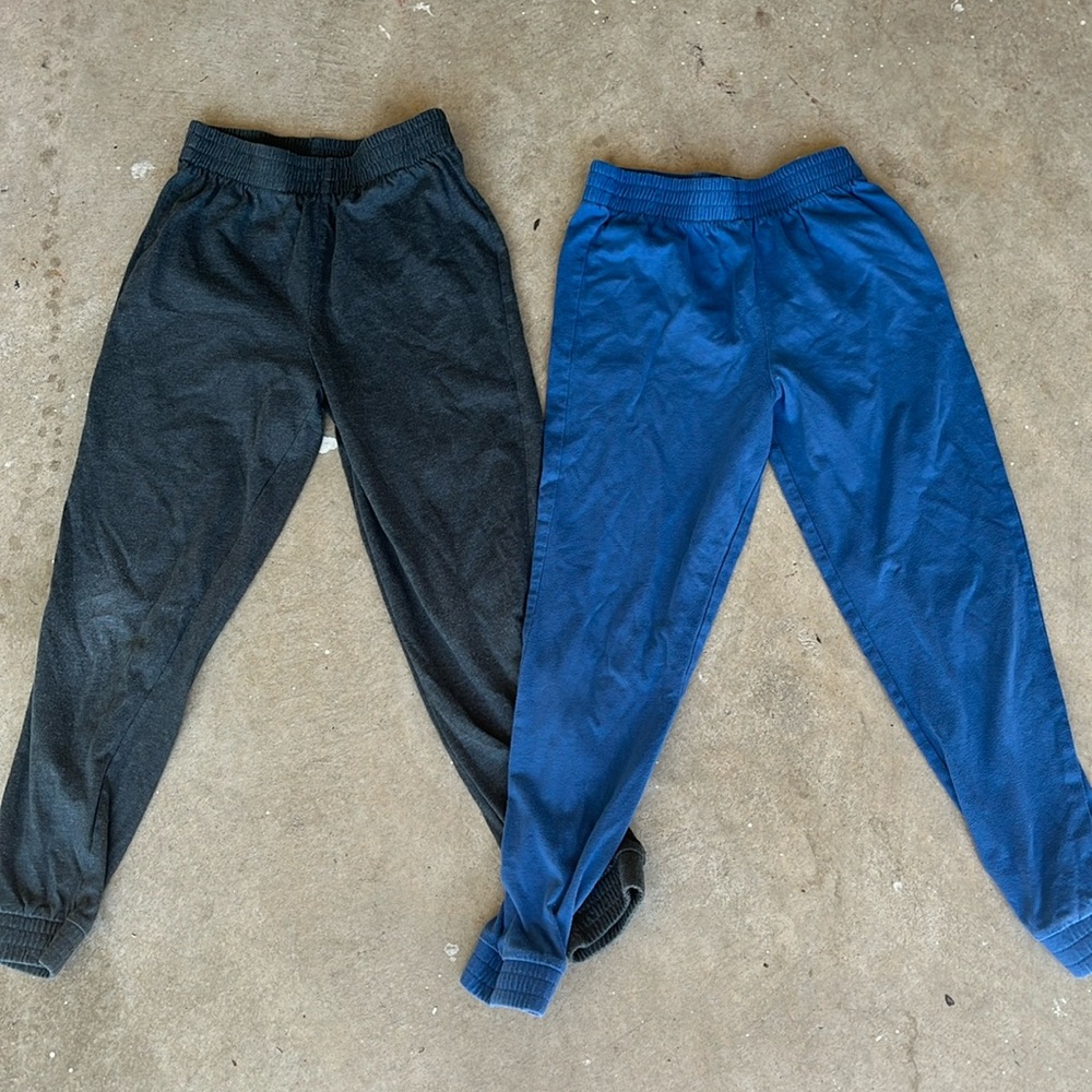 Boys cotton/polyester pans. Size 8. 2 pack